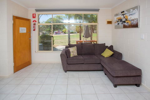Discovery Parks - Lake Bonney - Nelsons Bay Accommodation 11