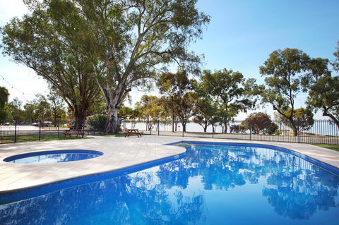 Discovery Parks - Lake Bonney - Nelsons Bay Accommodation 30