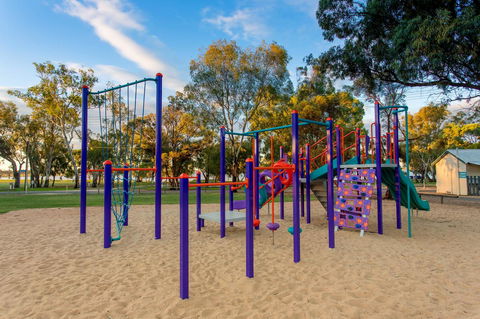 Discovery Parks - Lake Bonney - Nelsons Bay Accommodation 31