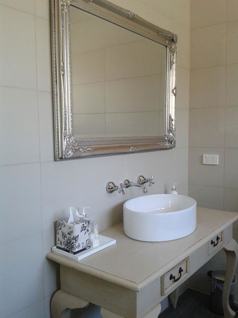 Casa Rossa - Barossa - Accommodation Nelson Bay 14