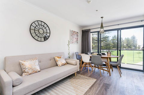 Heart Of Glenelg BnB - Accommodation Nelson Bay 10
