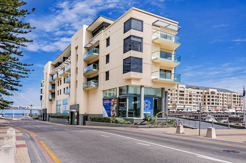 Heart Of Glenelg BnB - Accommodation Nelson Bay 16