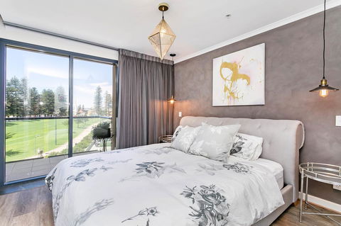Heart Of Glenelg BnB - Accommodation Nelson Bay 0