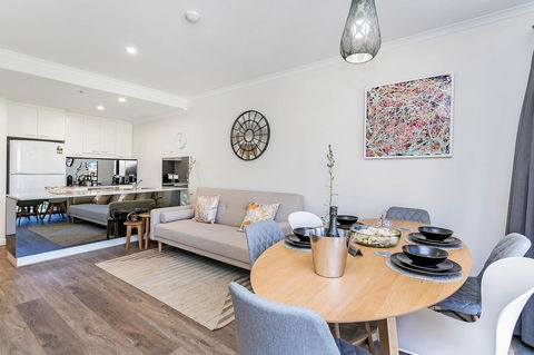 Heart Of Glenelg BnB - Accommodation Nelson Bay 9