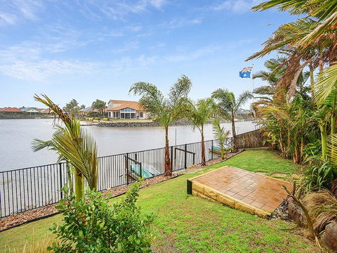 Lakeside - Encounter Bay - Accommodation Nelson Bay 2