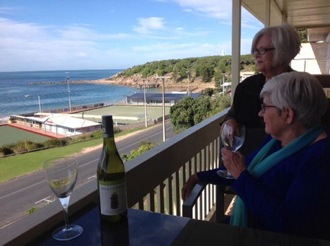 The Dolphins Beachfront Apartments - Accommodation Nelson Bay 0