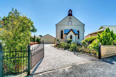 \'THE CHURCH\' Guest Home, Gawler Barossa Region - Nelsons Bay Accommodation 12