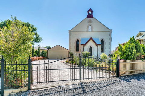 \'THE CHURCH\' Guest Home, Gawler Barossa Region - Nelsons Bay Accommodation 0