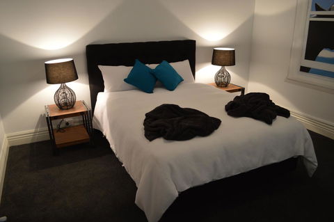 Two Cow Cottage Bed & Breakfast - Accommodation Nelson Bay 19