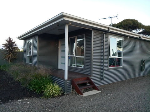 Home On Torrens - Accommodation Nelson Bay 5