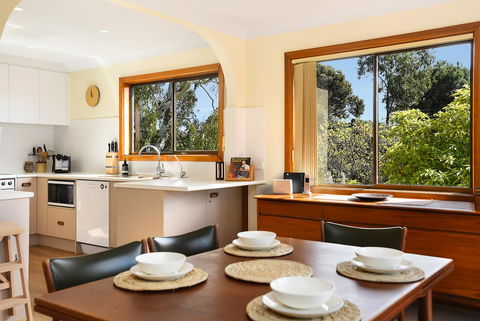 Port Of Call - Port Willunga - C21 SouthCoast Holidays - Accommodation Nelson Bay 11