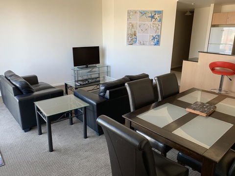 Ensenada Motor Inn And Suites - Accommodation Nelson Bay 32