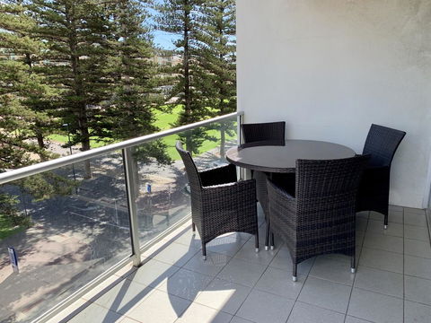 Ensenada Motor Inn And Suites - Accommodation Nelson Bay 43