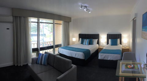 Ensenada Motor Inn And Suites - Accommodation Nelson Bay 9