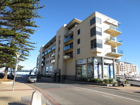 Lights Landing Apartments - Accommodation Nelson Bay 1