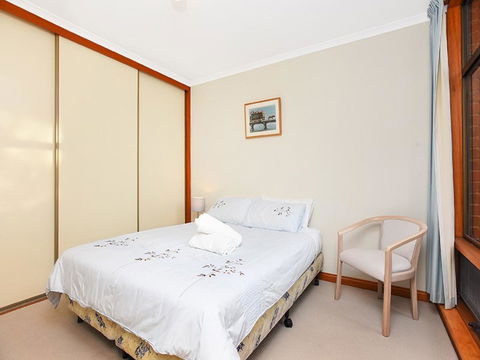 Franklin Beachfront Apartments - Accommodation Nelson Bay 15