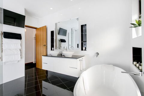 Barossa Retro BnB - Accommodation Nelson Bay 11