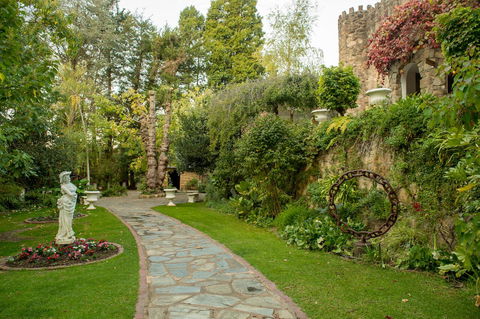 The Manor Basket Range - Accommodation Nelson Bay 17