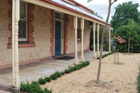 Jacaranda Cottage - Accommodation Nelson Bay 12