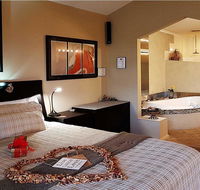 Romantic Getaways at Riverview Rise Retreats - Accommodation Nelson Bay