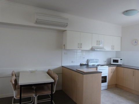 Glenelg Holiday Apartments - Corfu - Accommodation Nelson Bay 7