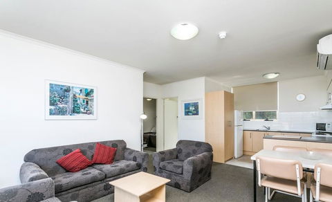 Glenelg Holiday Apartments - Corfu - Accommodation Nelson Bay 3