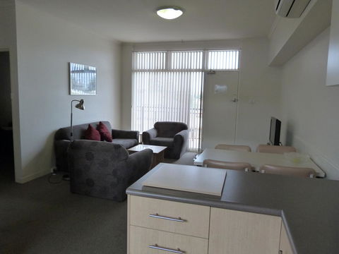 Glenelg Holiday Apartments - Corfu - Accommodation Nelson Bay 10
