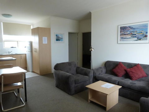 Glenelg Holiday Apartments - Corfu - Accommodation Nelson Bay 5