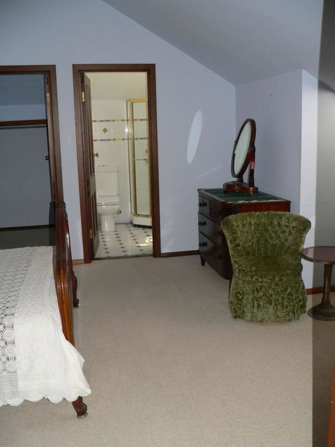 Brighton Beach House - Accommodation Nelson Bay 8
