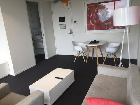 Tasha\'s Apartments On Warwick - Accommodation Nelson Bay 3