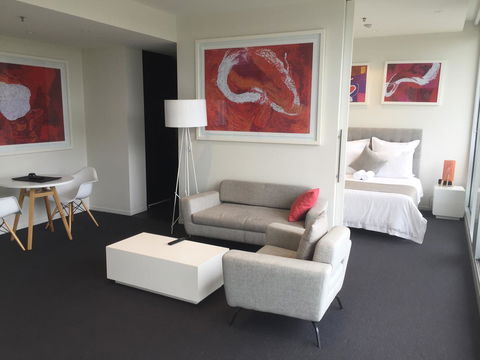 Tasha\'s Apartments On Warwick - Accommodation Nelson Bay 9