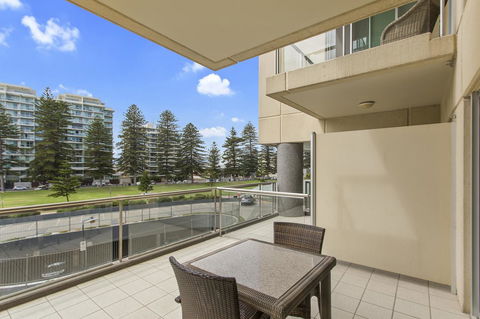 Pier Luxury Apartments - Accommodation Nelson Bay 5