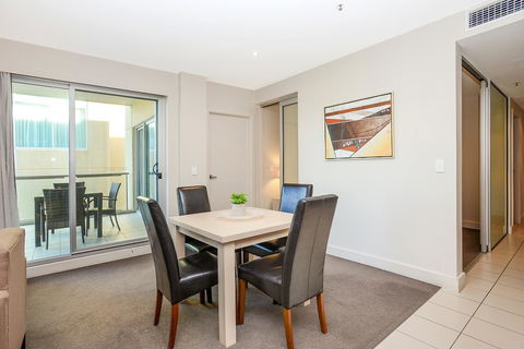 Pier Luxury Apartments - Accommodation Nelson Bay 23