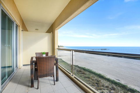 Pier Luxury Apartments - Accommodation Nelson Bay 2