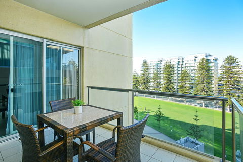 Pier Luxury Apartments - Accommodation Nelson Bay 26