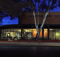 Mansfield Park Hotel - Accommodation Nelson Bay