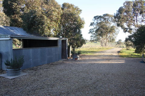 Rabbiters Hut - Accommodation Nelson Bay 8