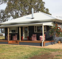 Rabbiters Hut - Accommodation Nelson Bay
