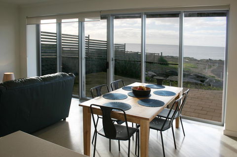 Penneshaw Oceanview Apartments - Accommodation Nelson Bay 12