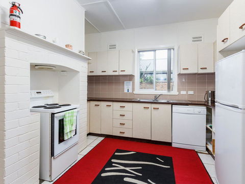 Wyvern - Accommodation Nelson Bay 2