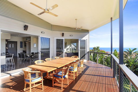 Lavina Luxury Beach House - Nelsons Bay Accommodation 10