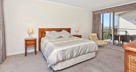 Lavina Luxury Beach House - Nelsons Bay Accommodation 16