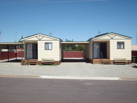 Jacko's Holiday Cabins - Accommodation Nelson Bay 0
