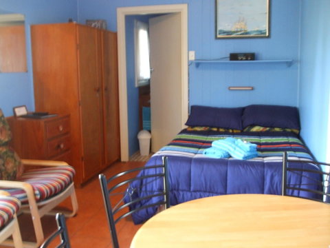 Casuarina Coastal Units - Accommodation Nelson Bay 7