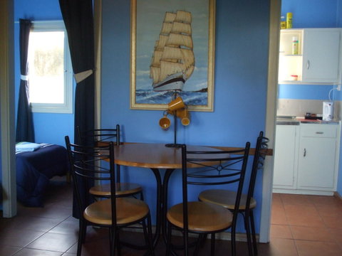 Casuarina Coastal Units - Accommodation Nelson Bay 10