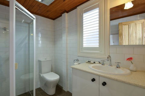 Trafalgar Premium Vintage Suites - Accommodation Nelson Bay 16