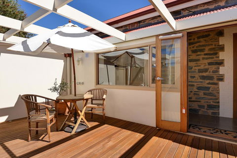 Trafalgar Premium Vintage Suites - Accommodation Nelson Bay 13