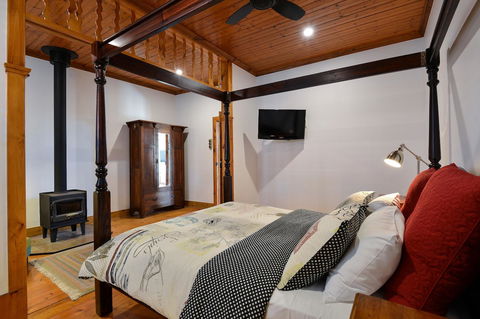 Trafalgar Premium Vintage Suites - Accommodation Nelson Bay 22