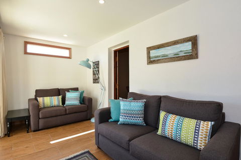 Trafalgar Premium Vintage Suites - Accommodation Nelson Bay 21