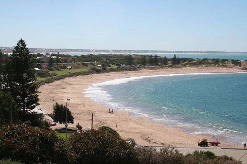 Trafalgar Premium Vintage Suites - Accommodation Nelson Bay 4